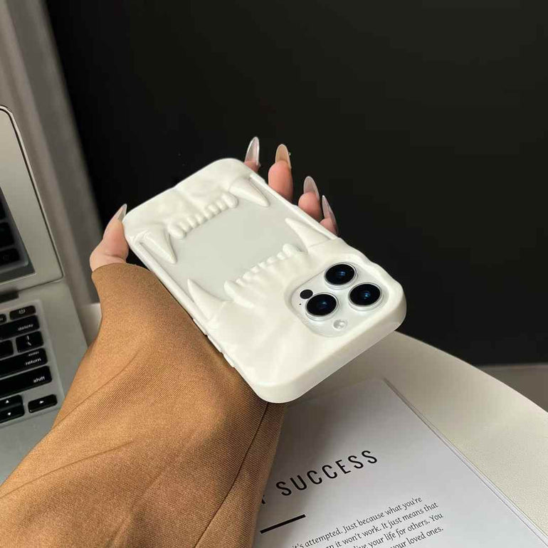 Tiger Fangs Silicon Case For iPhone ( White )