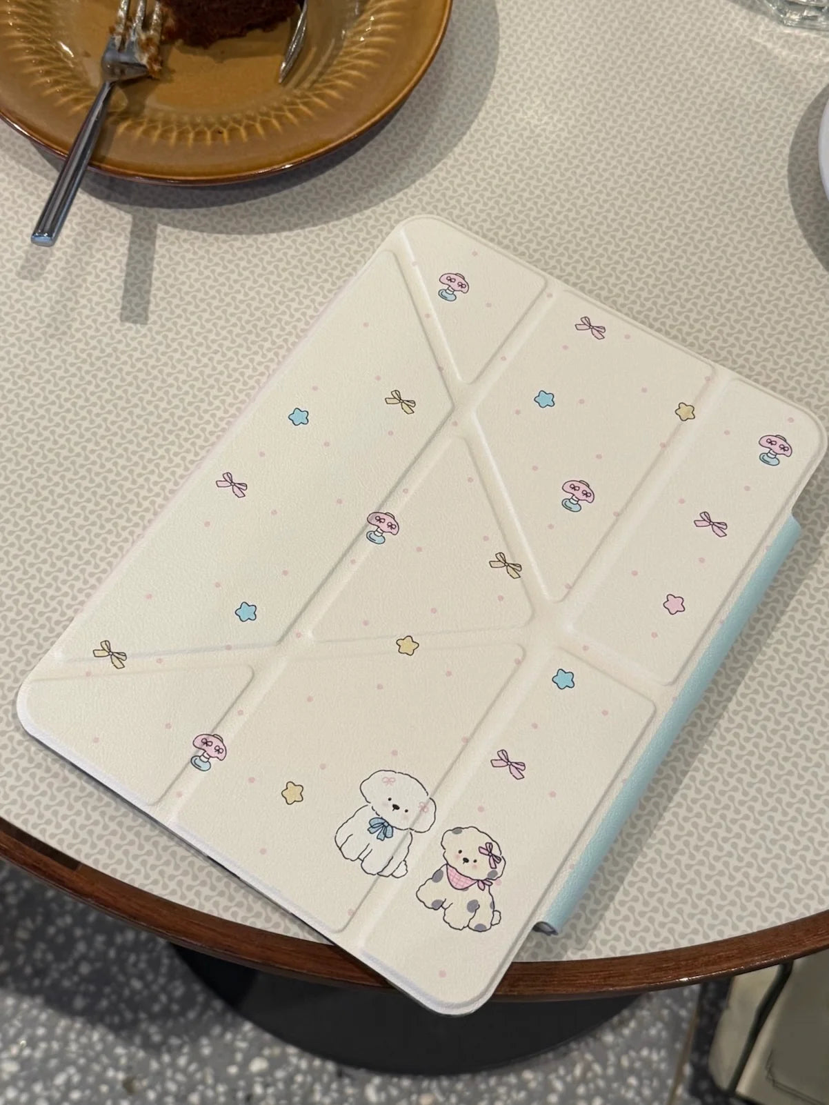Cute Cartoon iPad Case with Magnetic Stand & Transparent Back – Pearl Bunny & Star Pattern Foldable Case for iPad
