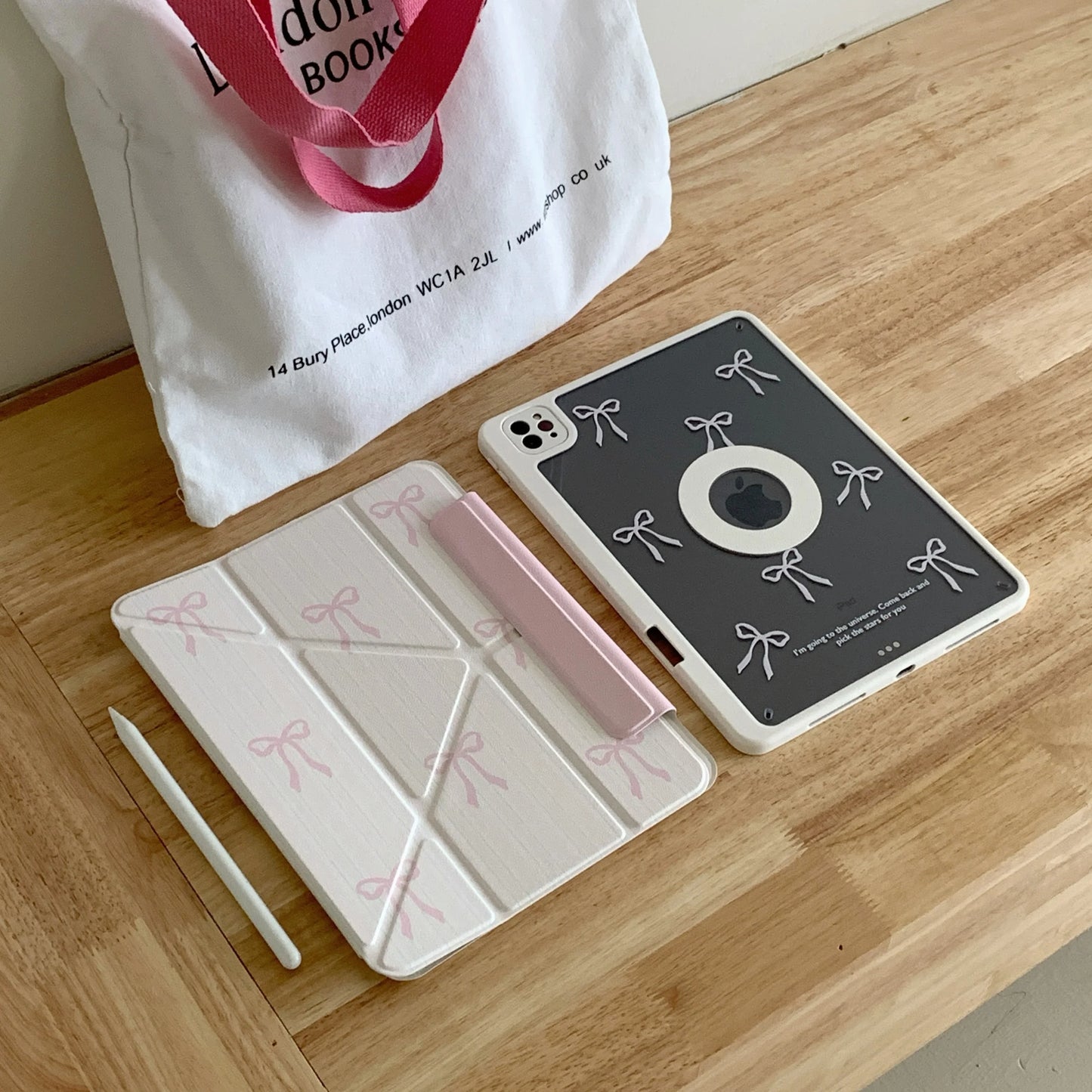 Kawaii Pink Bow iPad Case with Pencil Holder – Magnetic Smart Cover