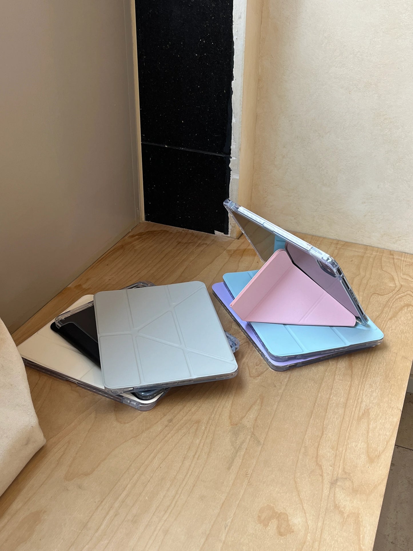 Pastel Origami Stand iPad Case Slim Magnetic Foldable Stand
