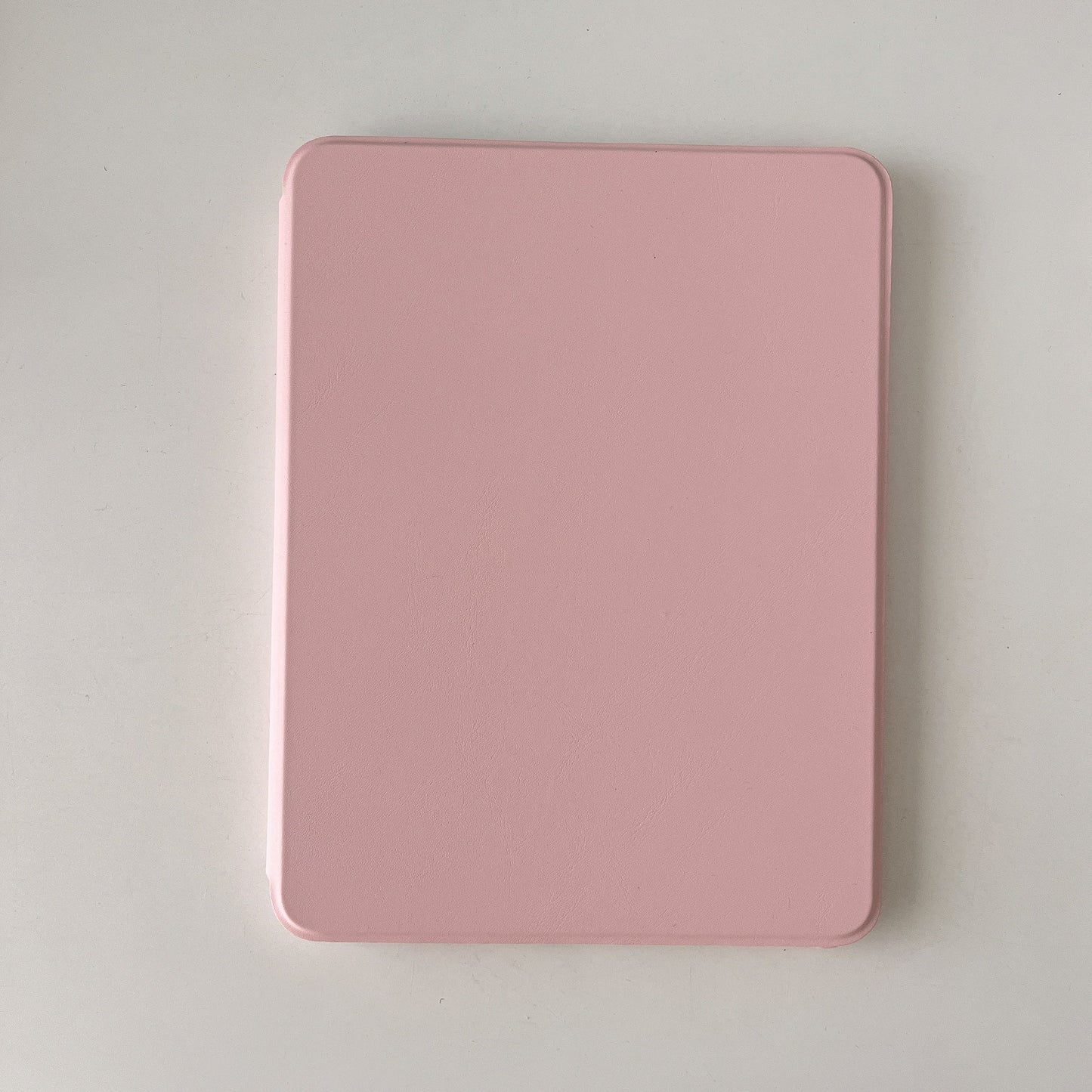 Folding Stand iPad Case – Sleek Magnetic Flip Cover with Pencil Holder