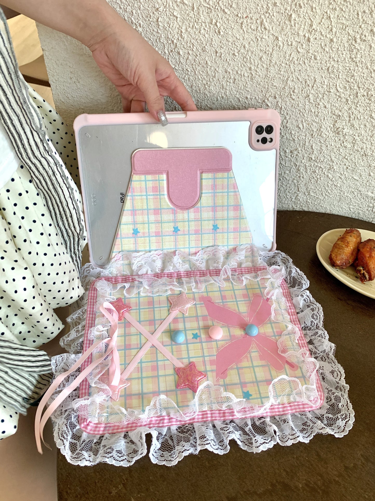 Kawaii Lace iPad Case with Plaid & Pastel Star Stand