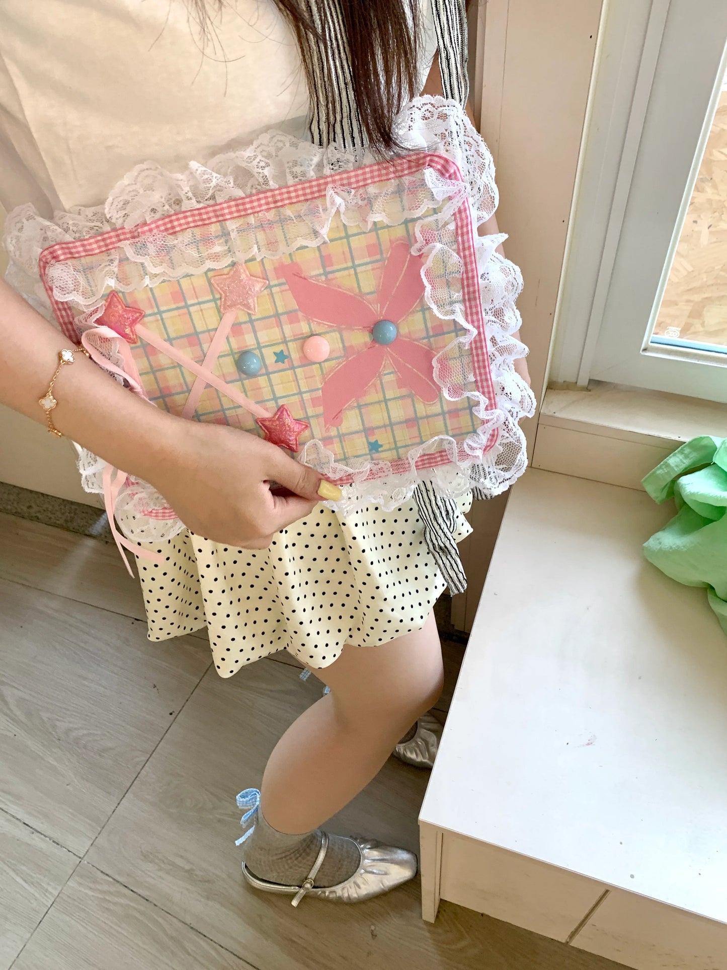 Kawaii Lace iPad Case with Plaid & Pastel Star Stand