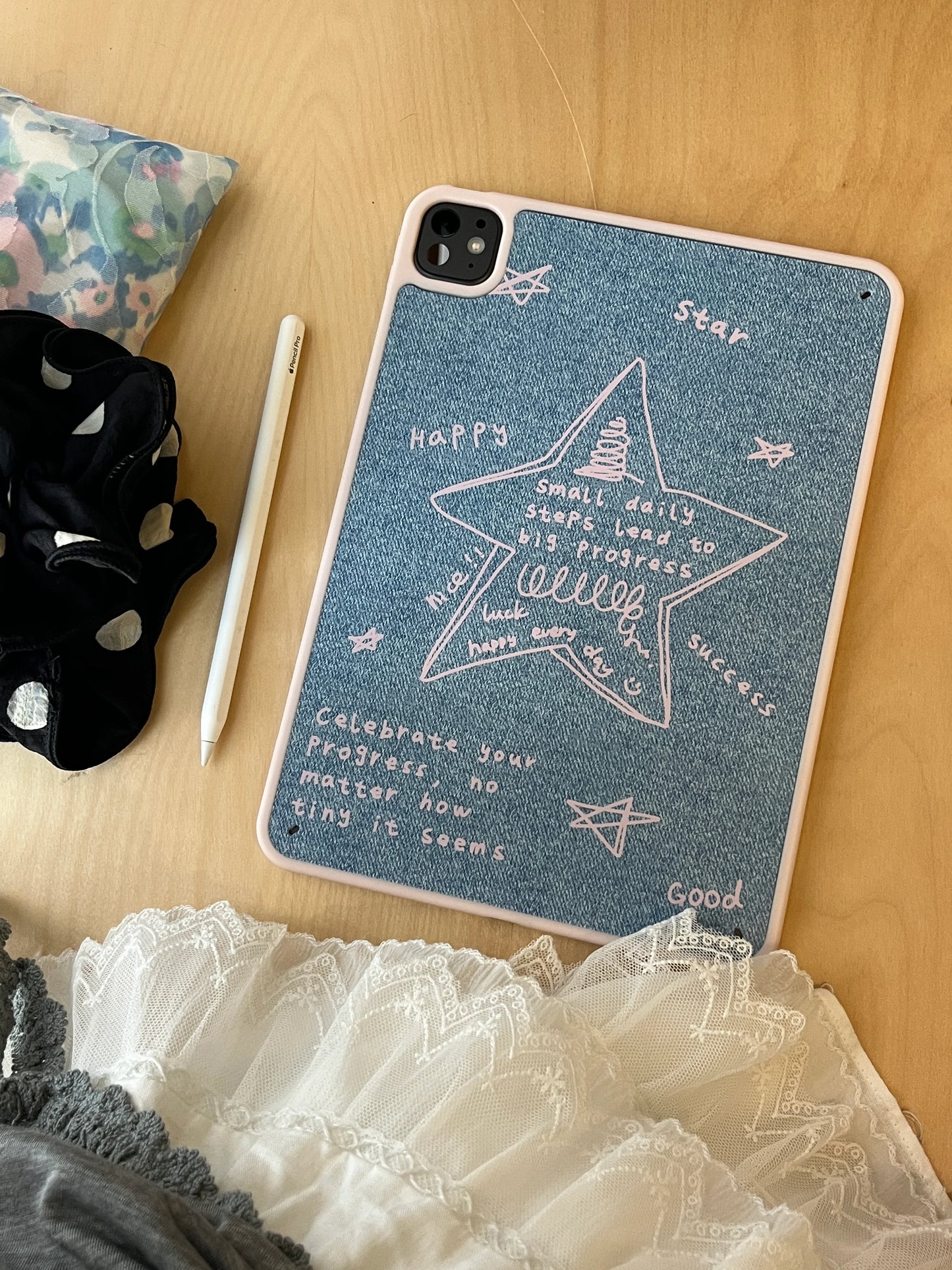 Motivational Star Print iPad Case – Denim Look Soft Back Cover with Positive Quotes
