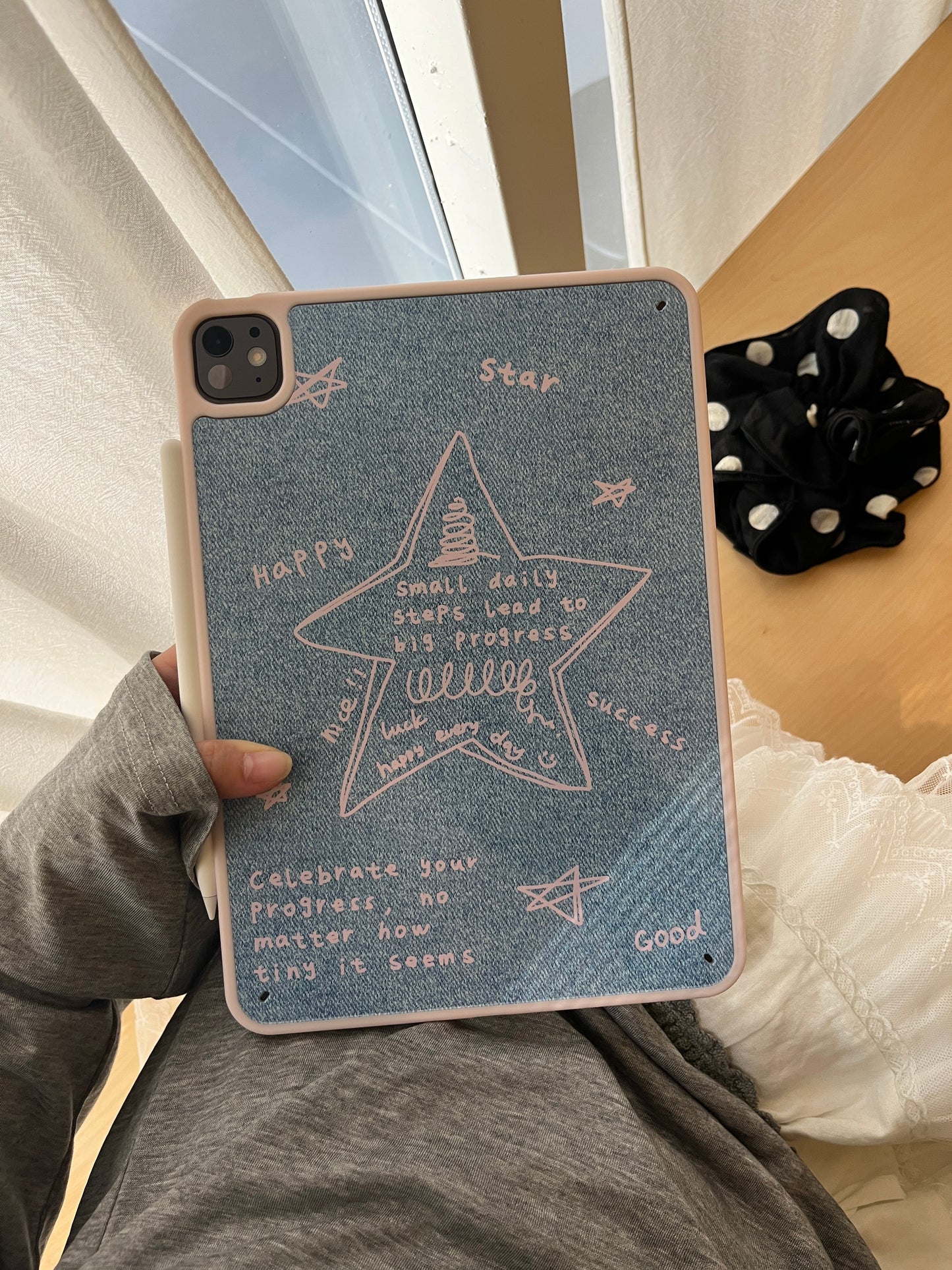 Motivational Star Print iPad Case – Denim Look Soft Back Cover with Positive Quotes