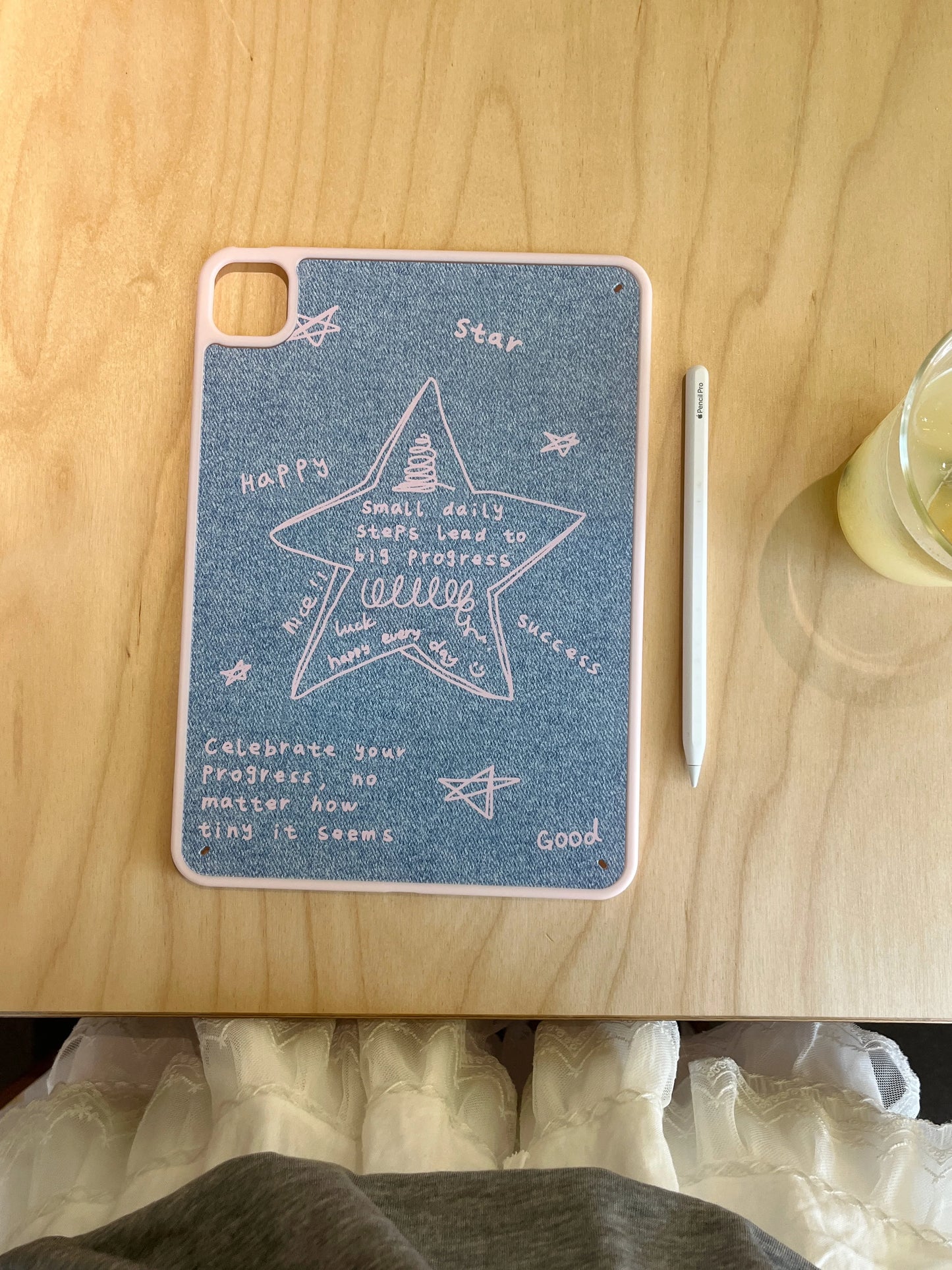 Motivational Star Print iPad Case – Denim Look Soft Back Cover with Positive Quotes