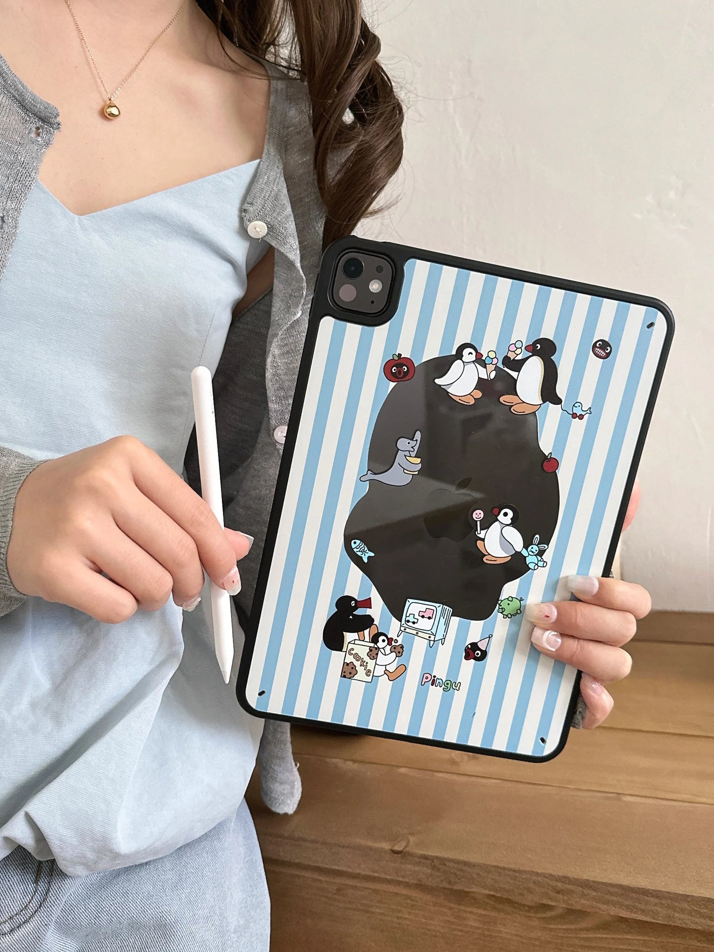 ute Penguin Cartoon iPad Case – Blue Striped Soft Back Cover with Fun Character Print