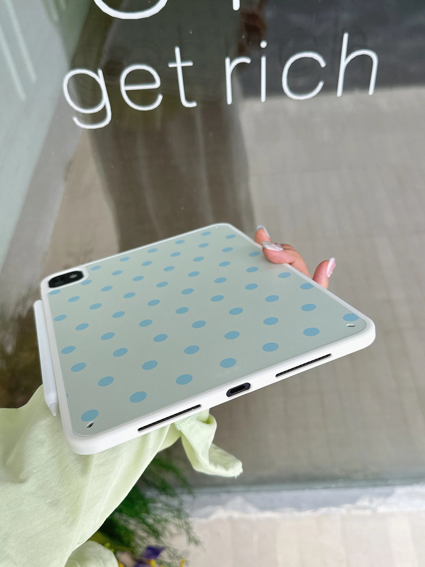 Minimal Blue Polka Dot iPad Case – Soft Matte Protective Cover for iPad