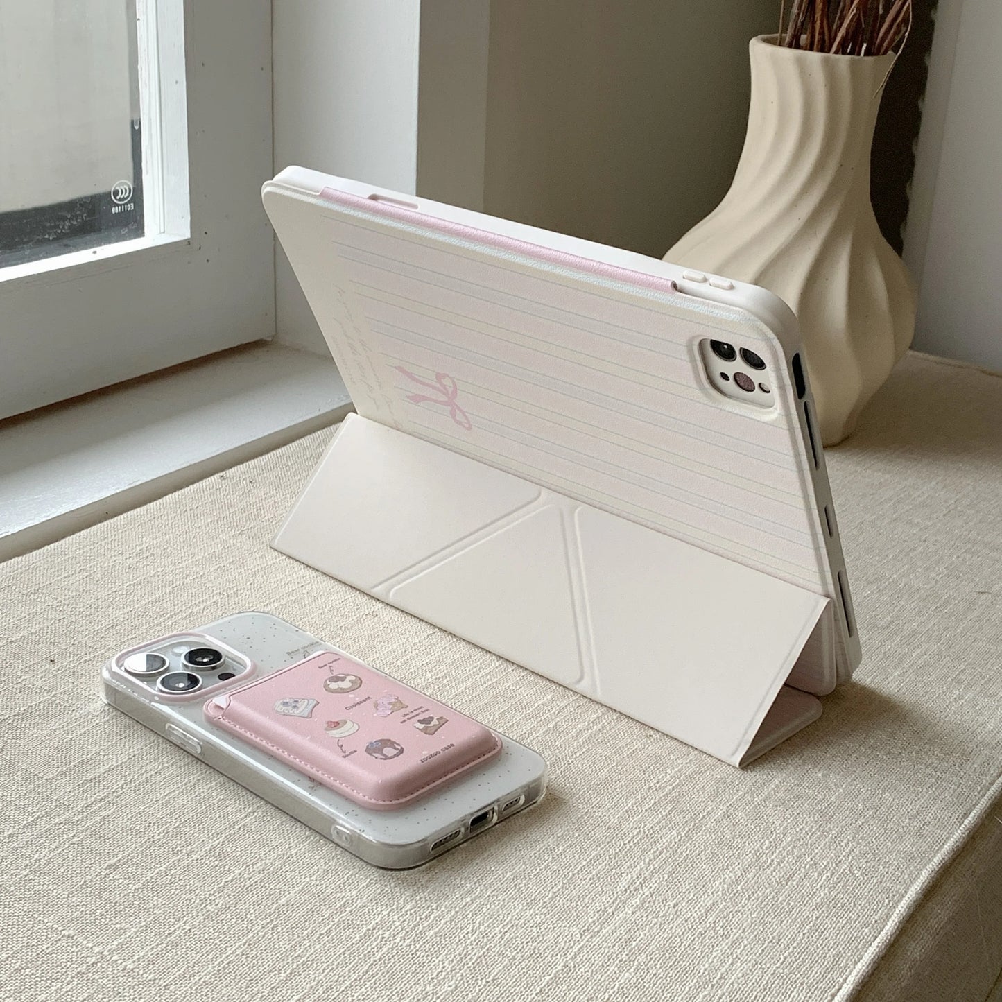 Kawaii Pink Bow iPad Case with Pencil Holder – Magnetic Smart Cover