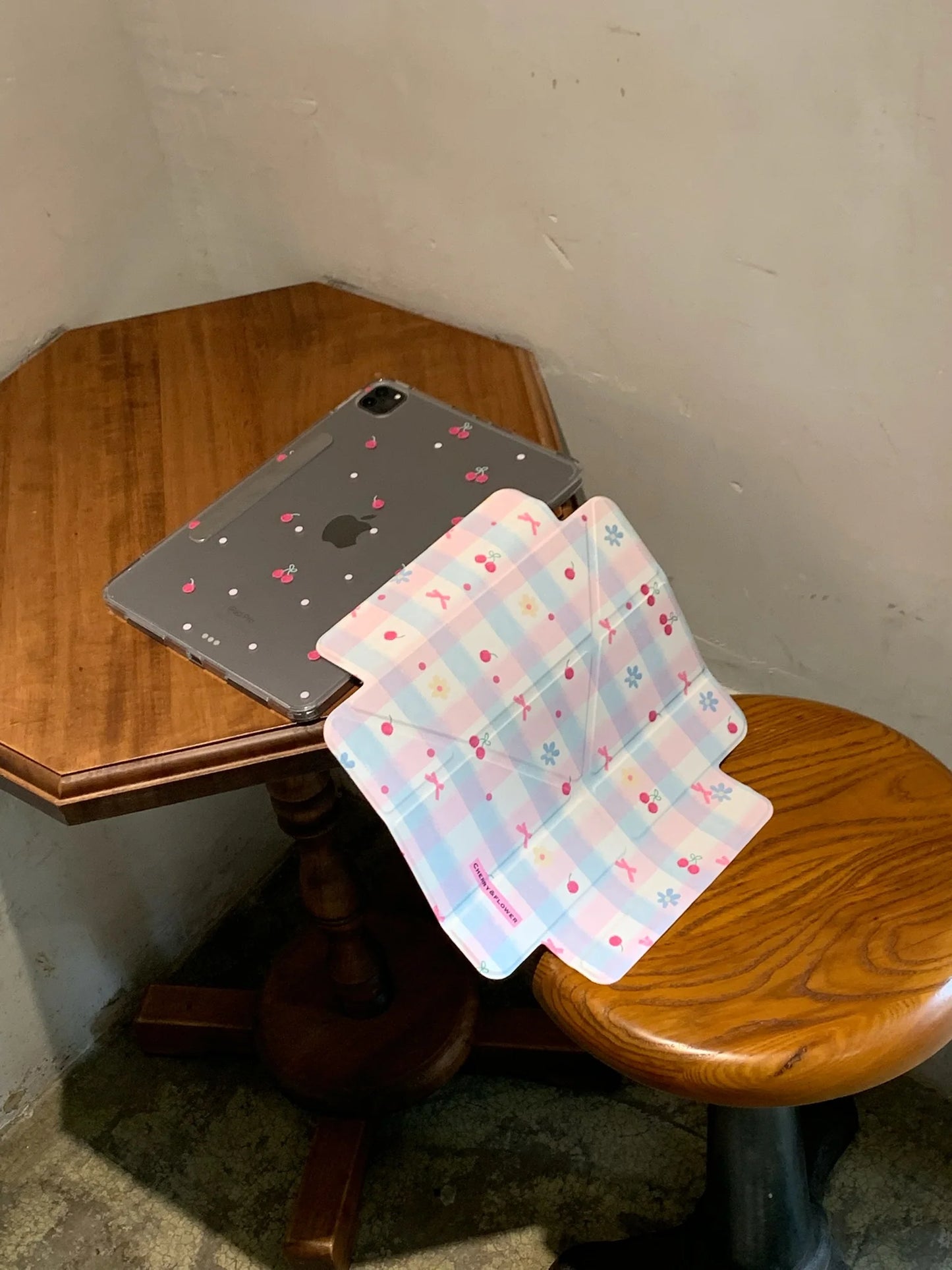 Cherry Blossom Gingham iPad Case – Magnetic Stand Case with Cute Pink Bow & Floral Check Design Foldable Case for iPad
