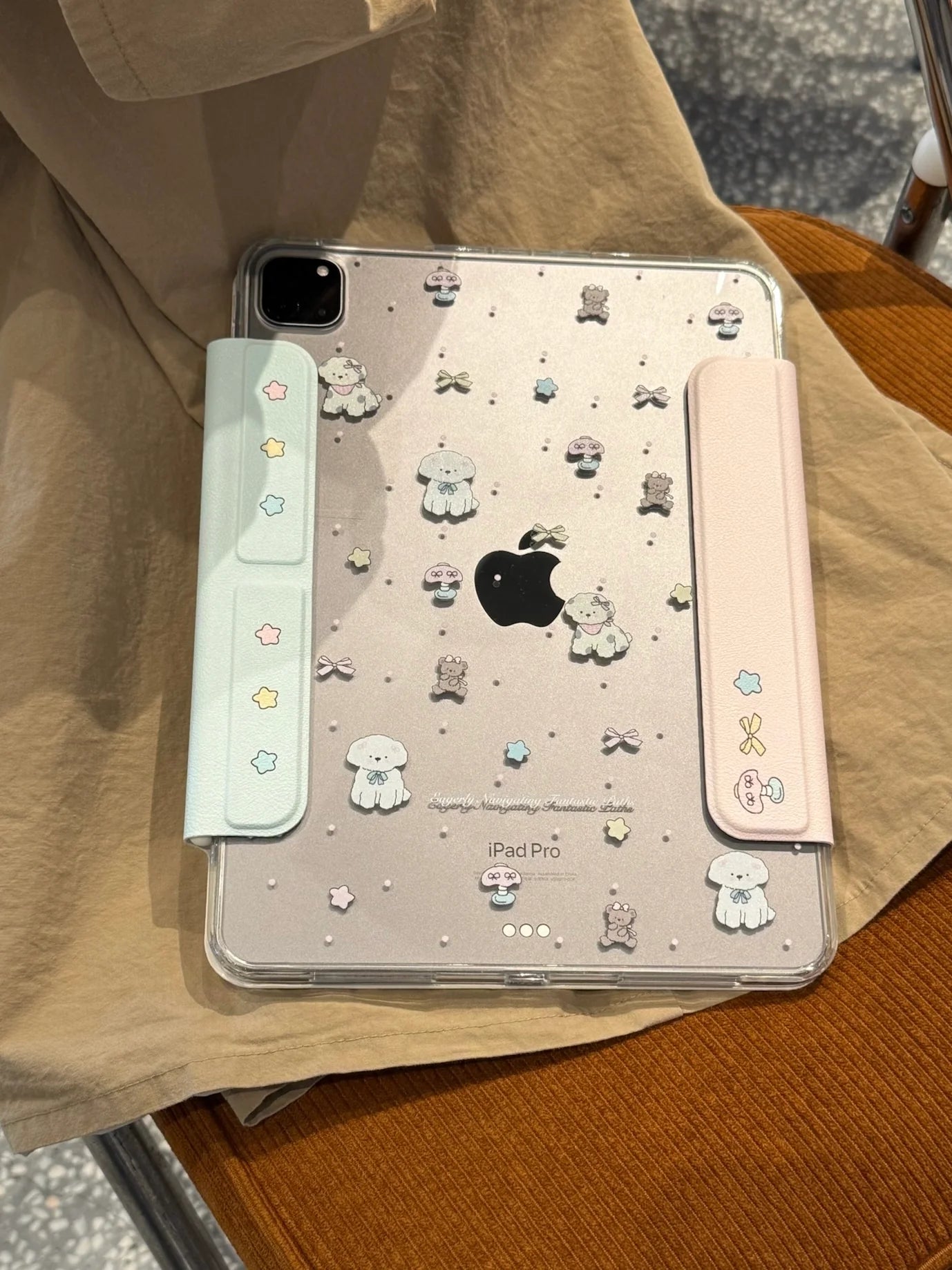 Cute Cartoon iPad Case with Magnetic Stand & Transparent Back – Pearl Bunny & Star Pattern Foldable Case for iPad