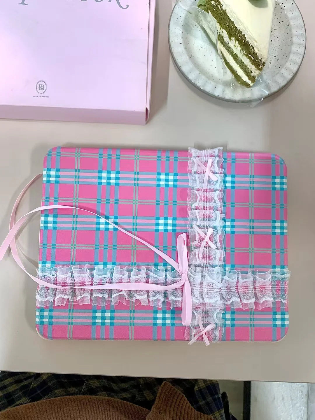 Check Bows Designer iPad Case With Inbuilt iPad Stand