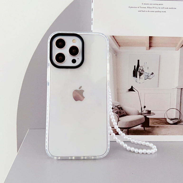 Transparent Silicon Impact Case for iPhone With Magsafe And White Heart Charm