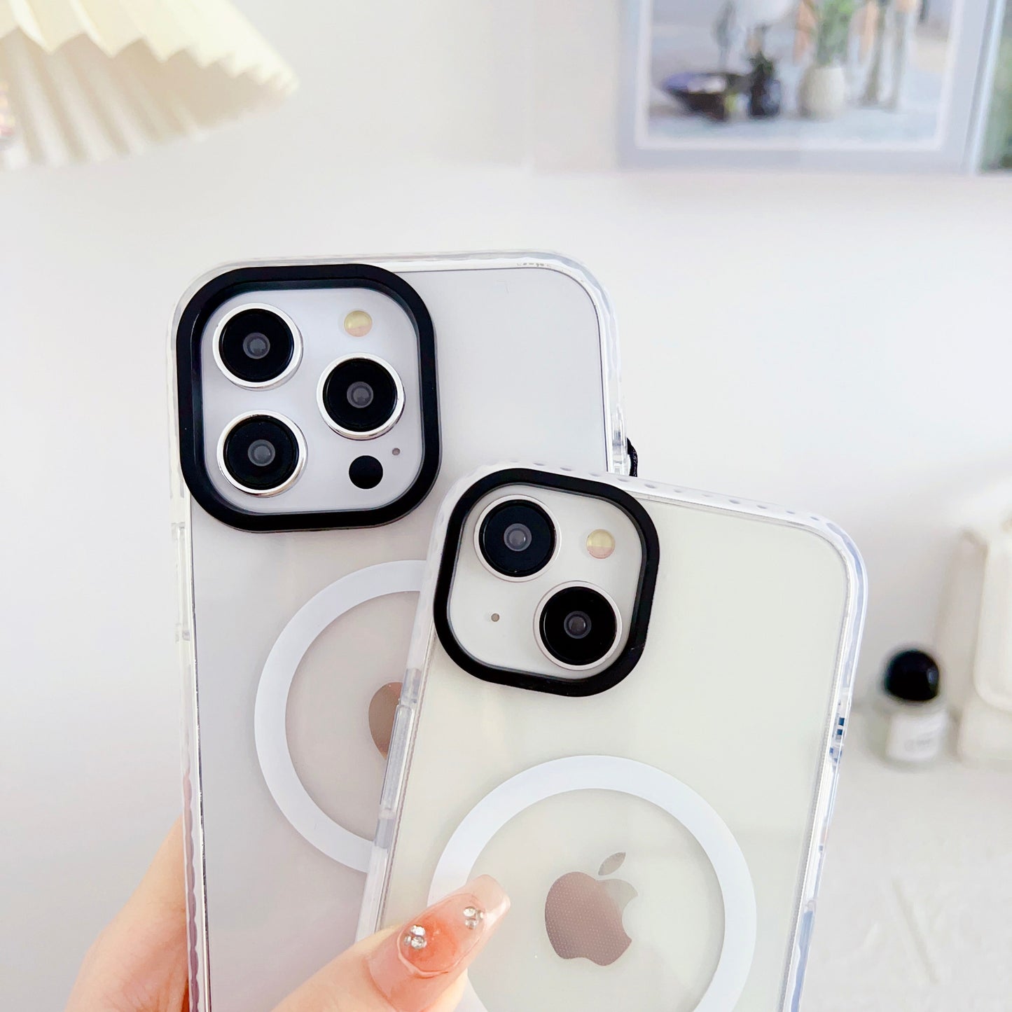 Transparent Silicon Impact Case for iPhone With Magsafe And White Heart Charm