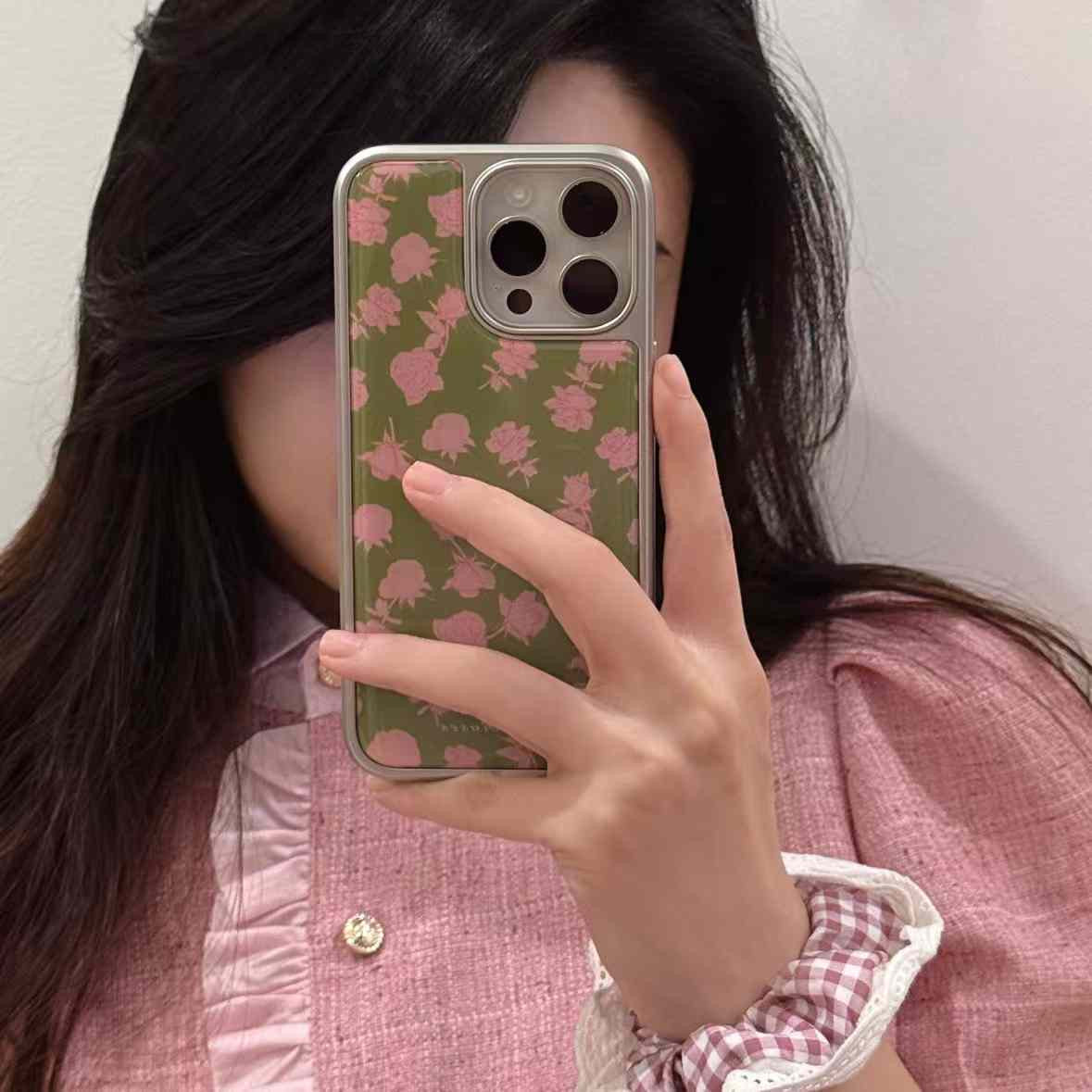 Rose Pattern Case For iPhone