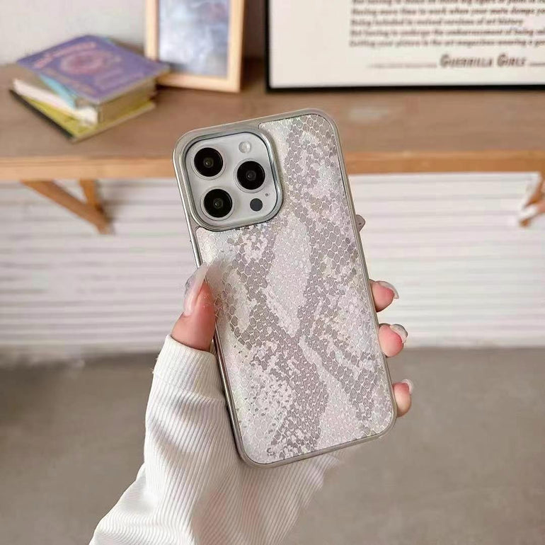 Snake Sking Embossed Leather For iPhone Case With Aluminium Bumper