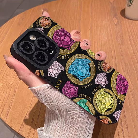 Versace Medusa Pop Art iPhone 13/14/15/16/16E  (Basic, Pro, Pro-Max) - Full Protectionok while protecting the phone from scratches and impacts.